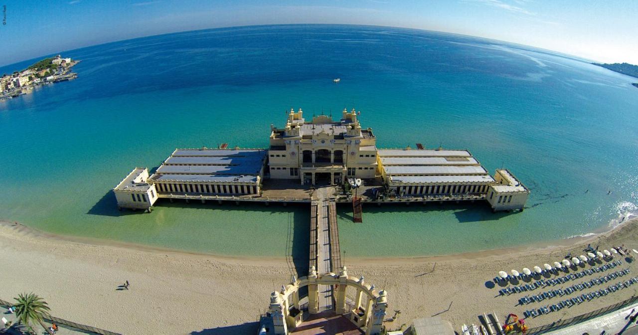 Апартаменти Blu Lagoon Монделло Екстер'єр фото